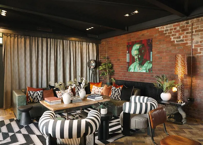 The Bells - Luxury Serviced Apartments